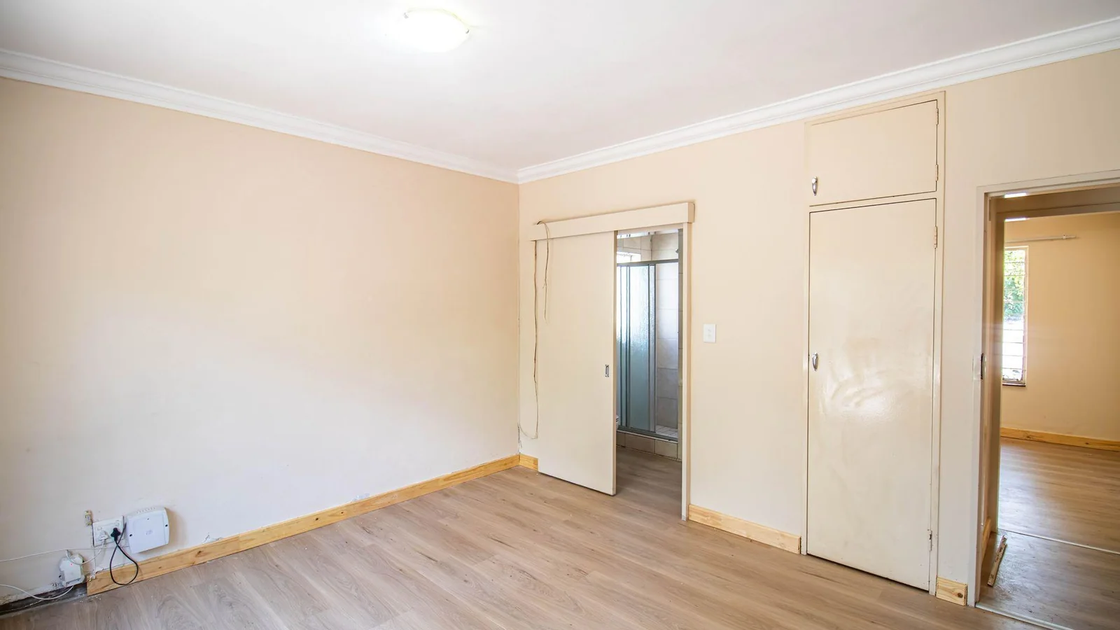 Discover Exceptional Space, Versatility & Income-Generating Potential on 14th Road