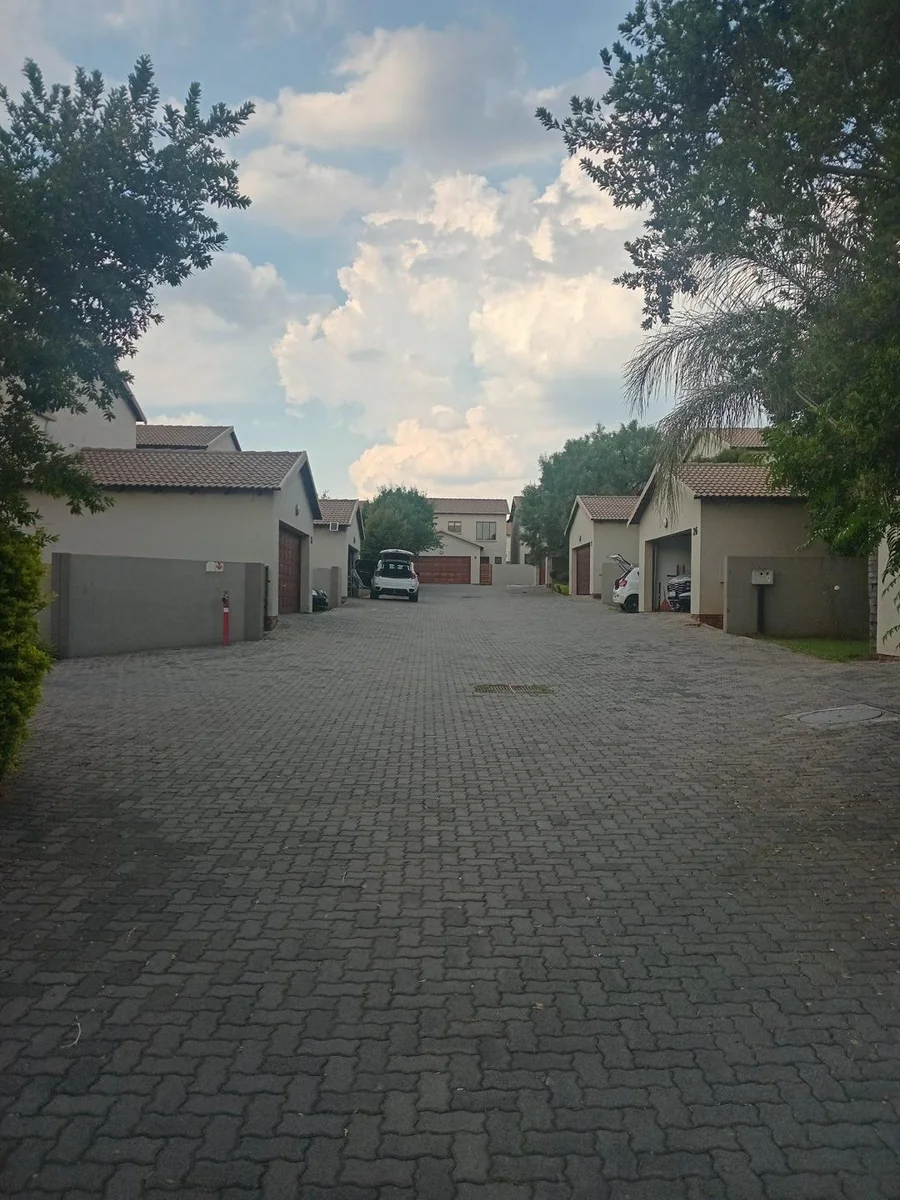 A 3 bed, 2 bath double story house in Country View , Midrand.