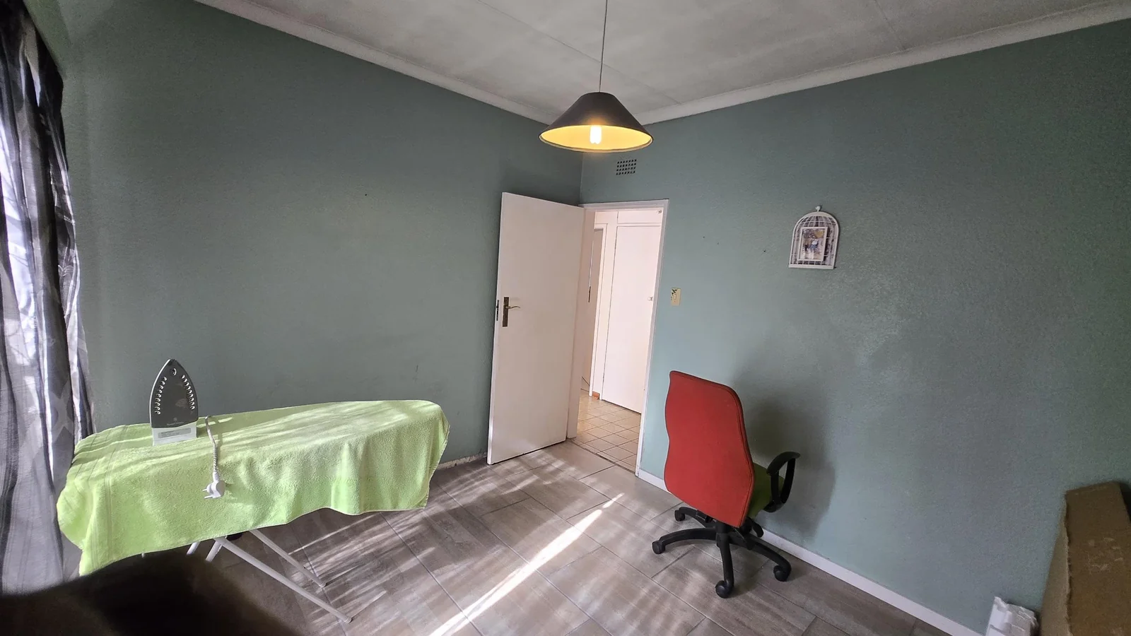 Spacious 3-Bedroom Family Home with Great Potential in Bonaero Park