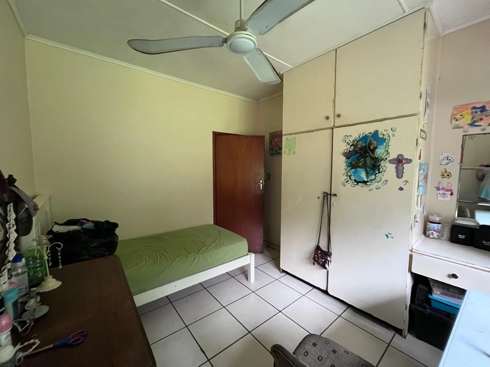 4 Bedroom Home with 1 Bedroom Garden Flat