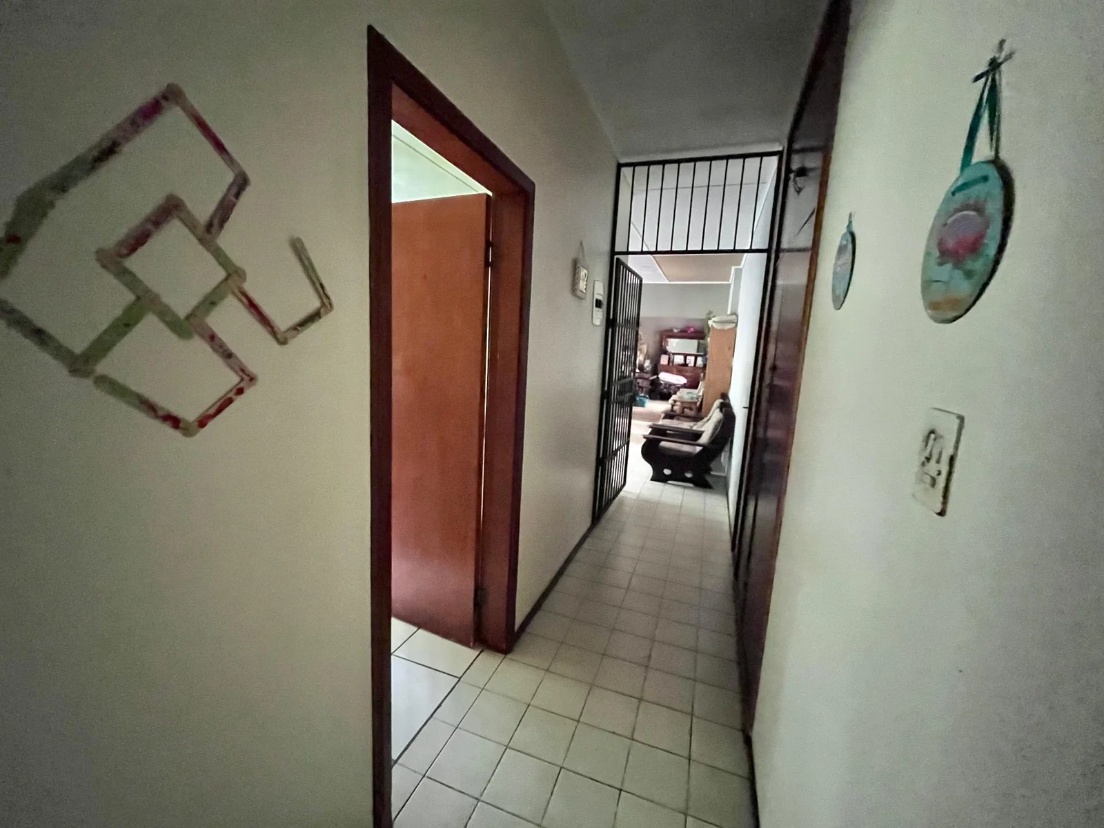 4 Bedroom Home with 1 Bedroom Garden Flat