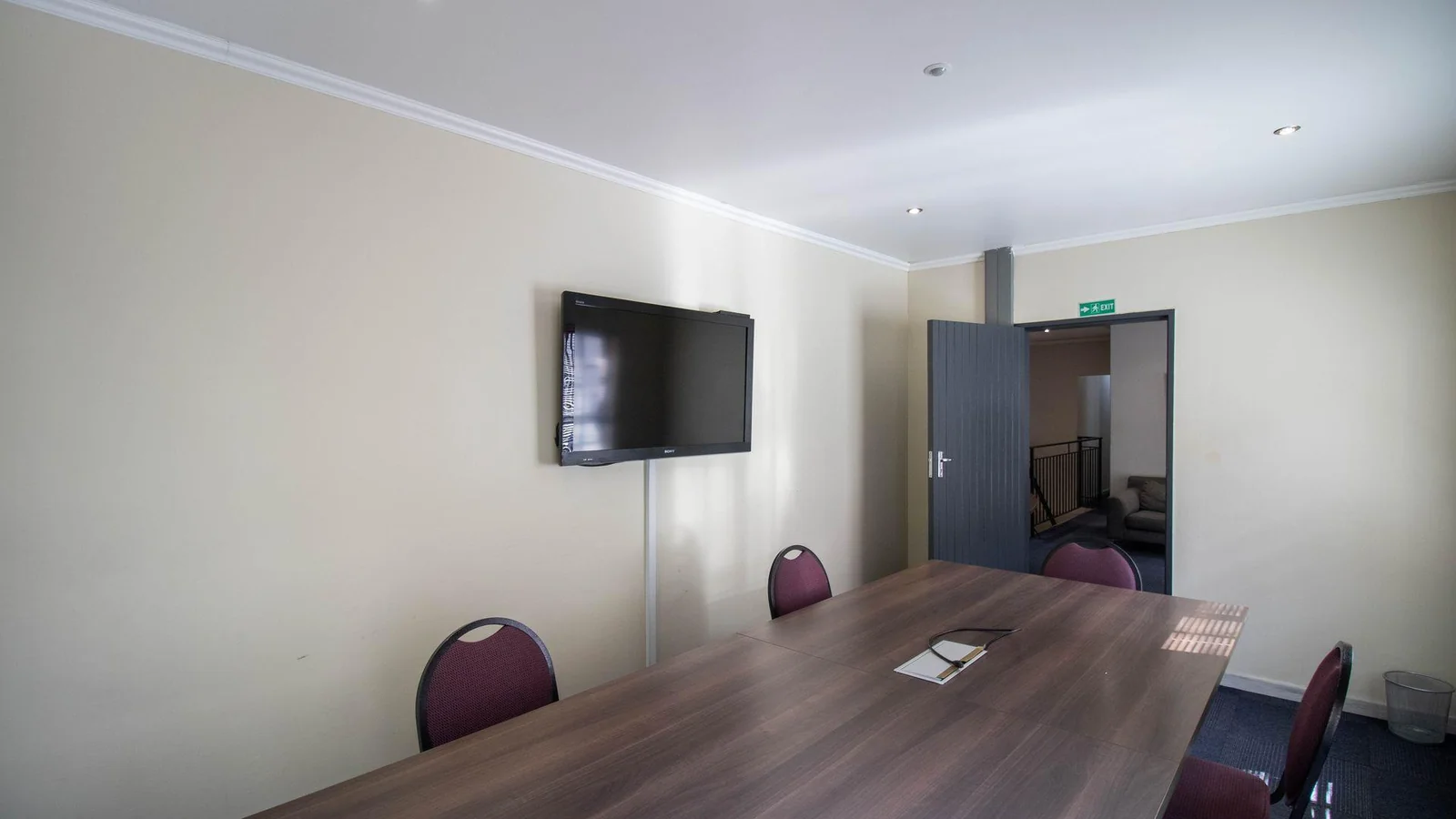 Modern Furnished 3-Person Office | Plug-and-Play Workspace