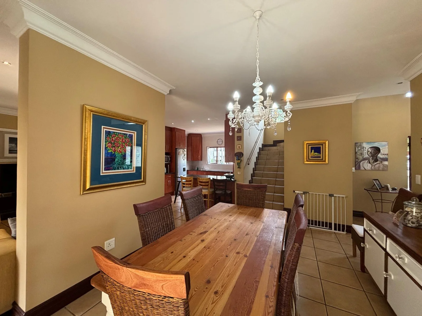 NEW LISTING ...... FAMILY HOME INSIDE SECURITY ESTATE!