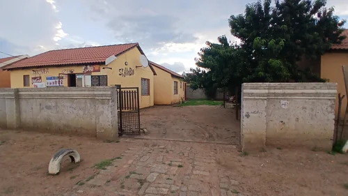 Golden Gardens, Sebokeng