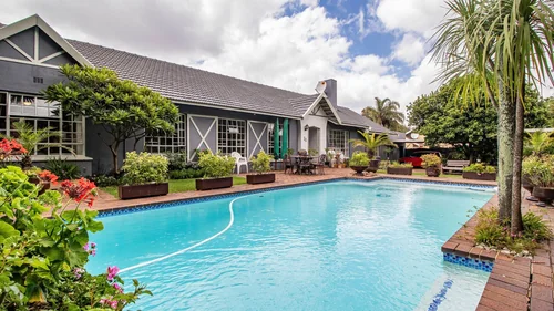 Highway Gardens, Germiston