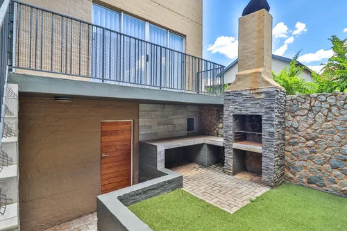 Olympus AH, Pretoria