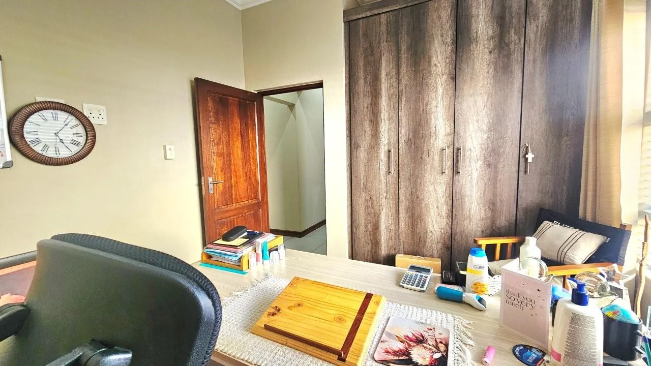 GREAT VALUE FOR MONEY IN MIDSTREAM RIDGE ESTATE.