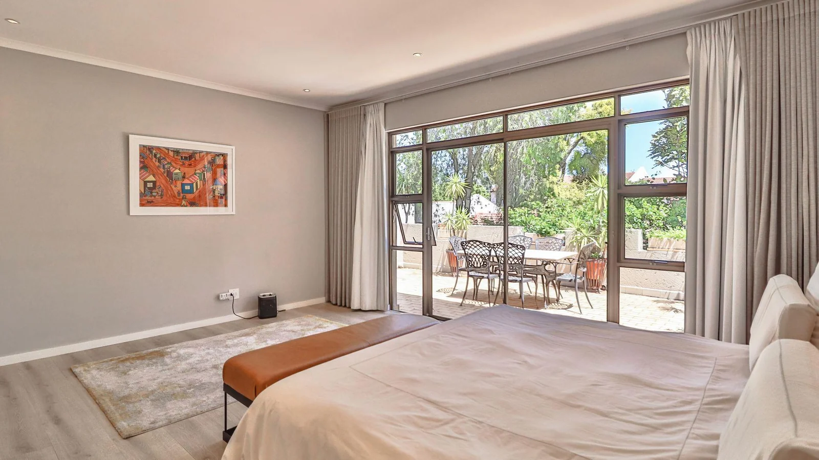 3 Bedroom STUNNER in a secure and prime location