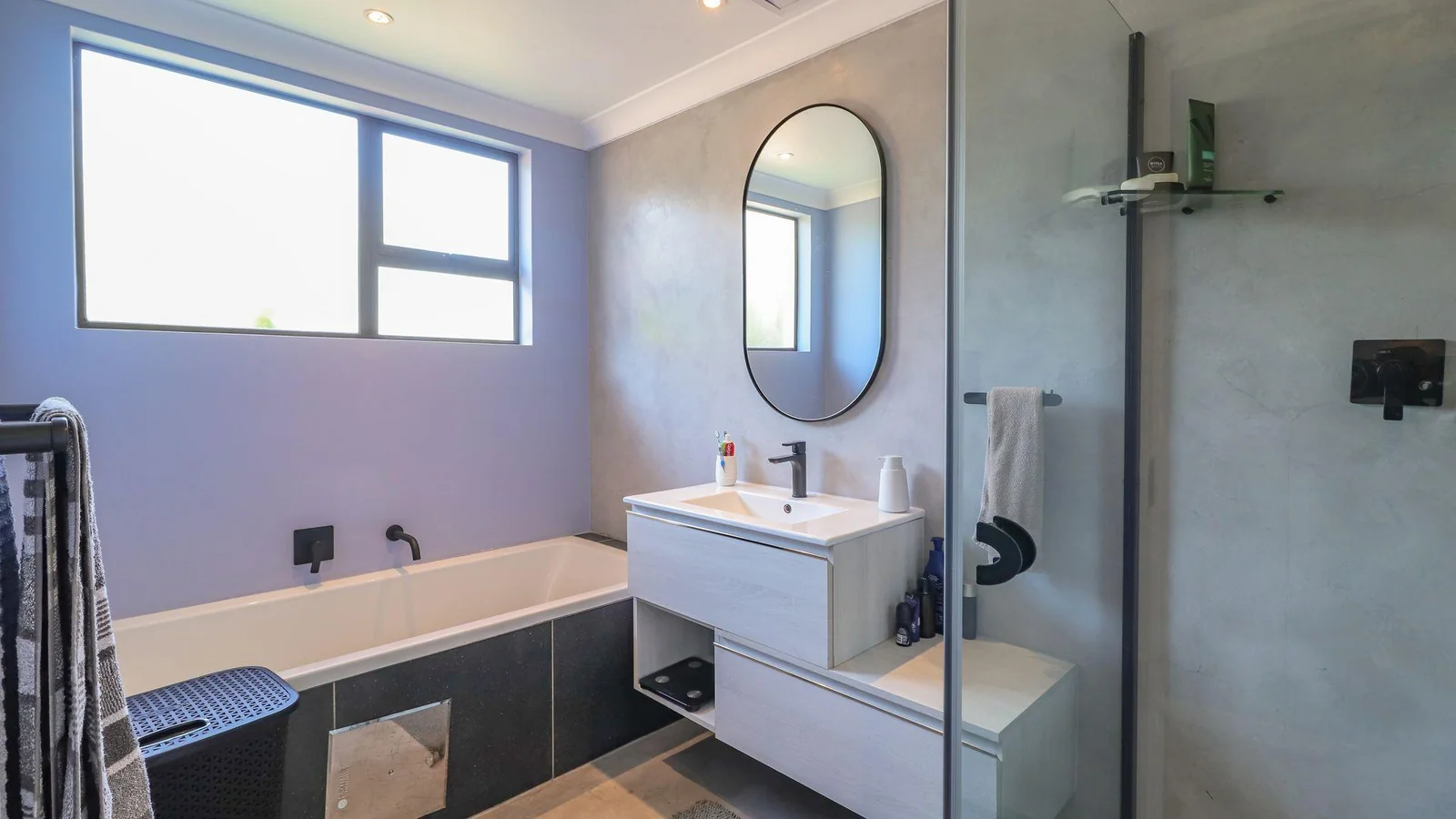 3 Bedroom STUNNER in a secure and prime location