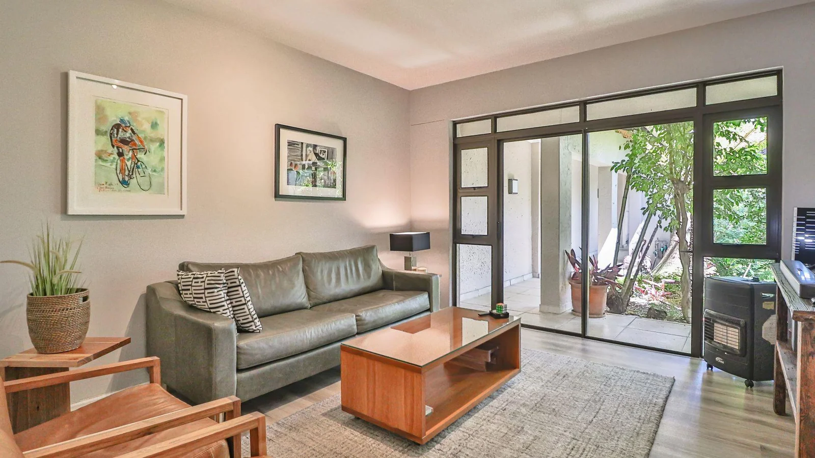 3 Bedroom STUNNER in a secure and prime location