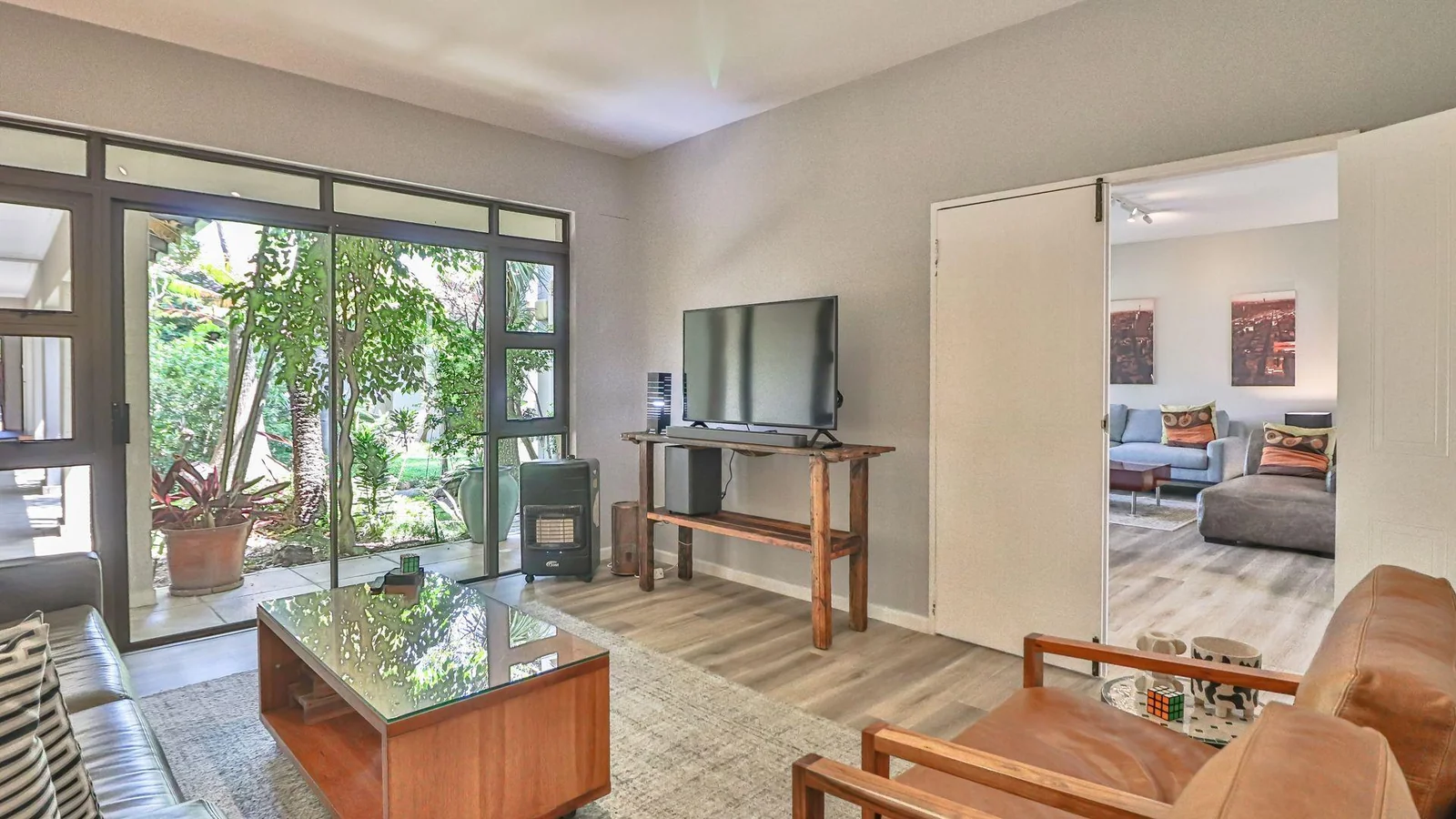 3 Bedroom STUNNER in a secure and prime location