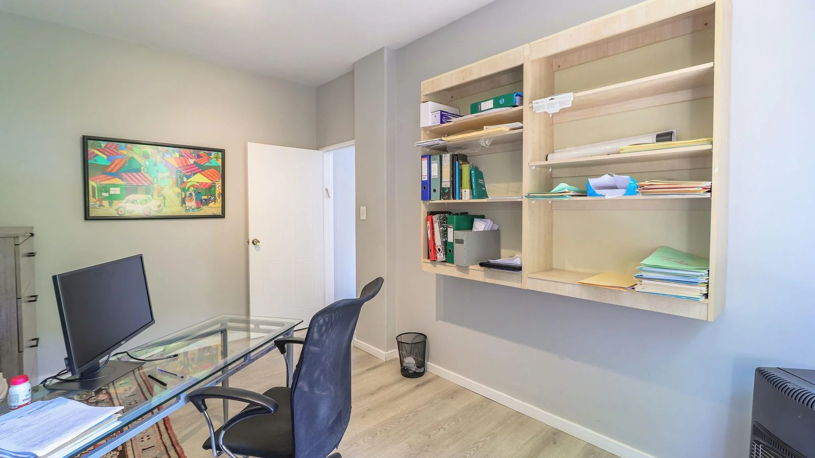 3 Bedroom STUNNER in a secure and prime location