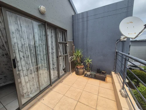 1 Blackrock, Greenstone Hill, Edenvale