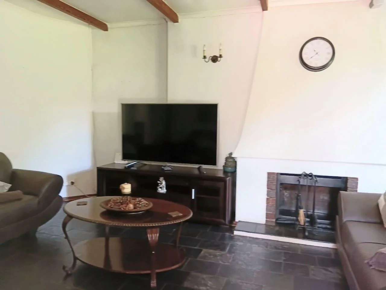 Stunning Family Home in Prime Springs – Comfort, Security & Tranquility