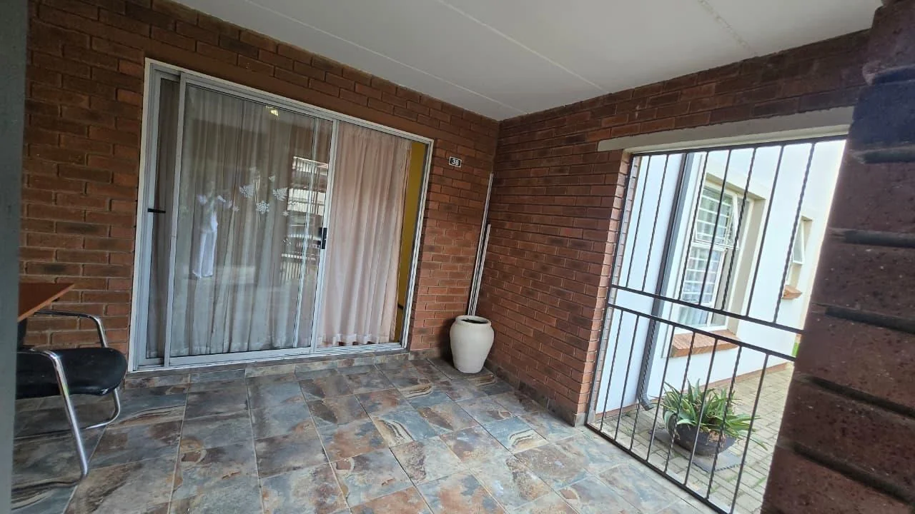 Ground Floor Convenience at Umgeni Mews | 3 Beds | R10 000 pm
