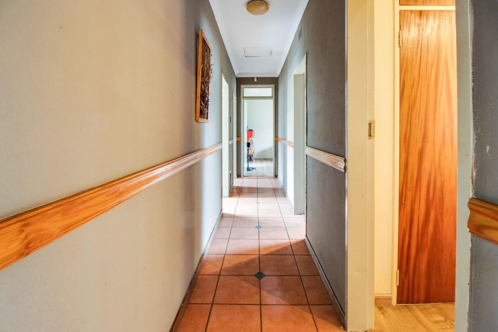 Spacious Family Home in Secure Boomed-Off Area – Bardene