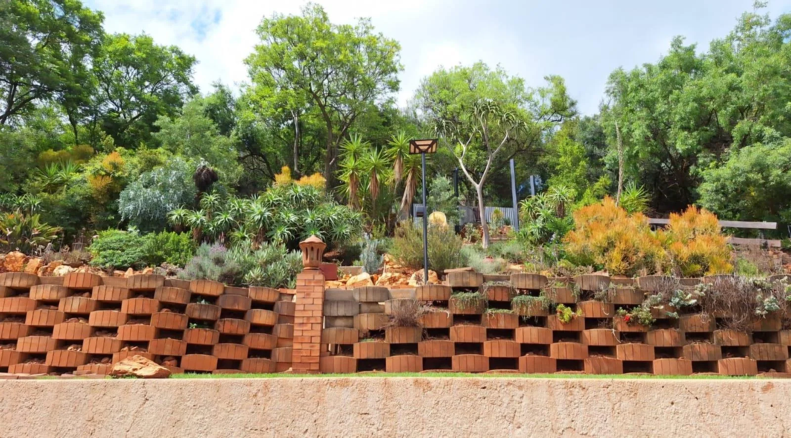 <br/>Fantastic Location, View and Family Living<br/><br/>