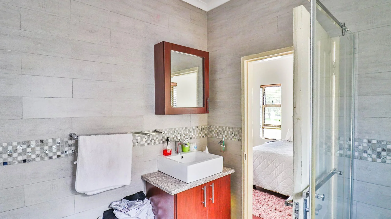 Secure Family Living in Summerfields Estate, Kosmosdal