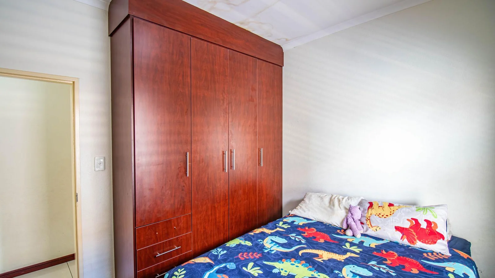 Secure Family Living in Summerfields Estate, Kosmosdal