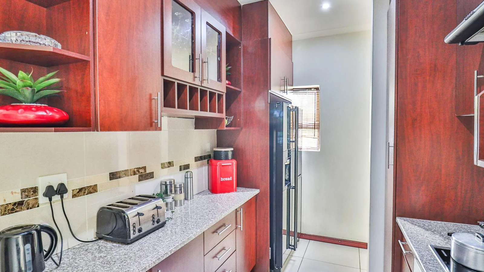 Secure Family Living in Summerfields Estate, Kosmosdal