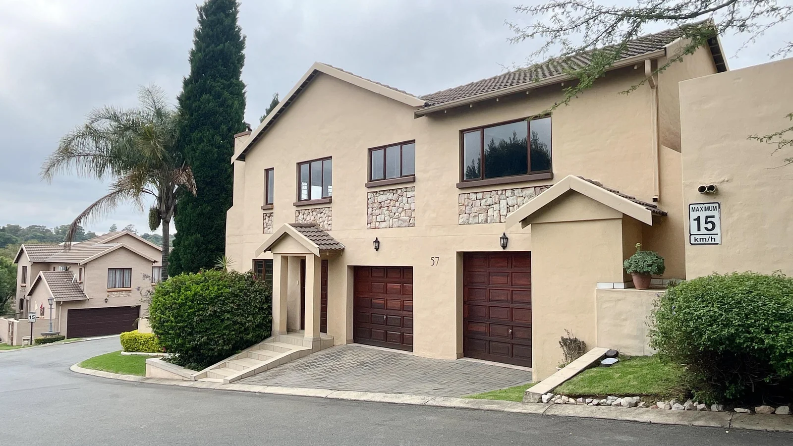 3 Bedroom house for Sale in Randpark Ridge