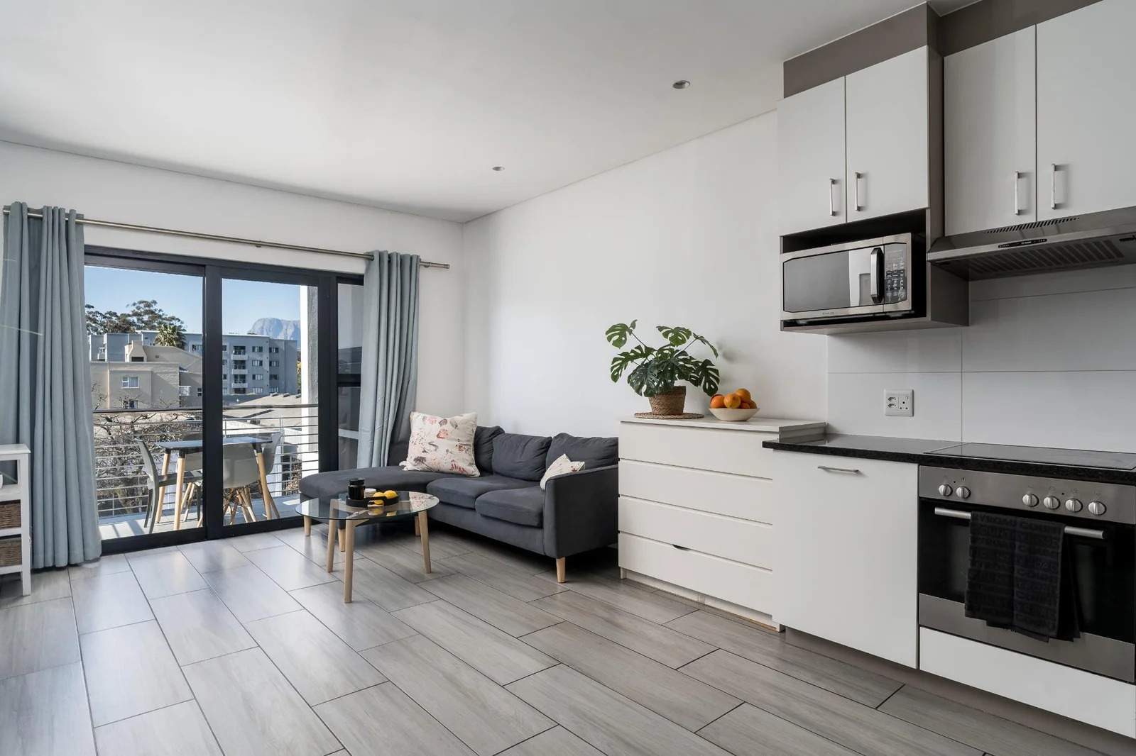 Stylish Apartment for Sale in Stellenbosch