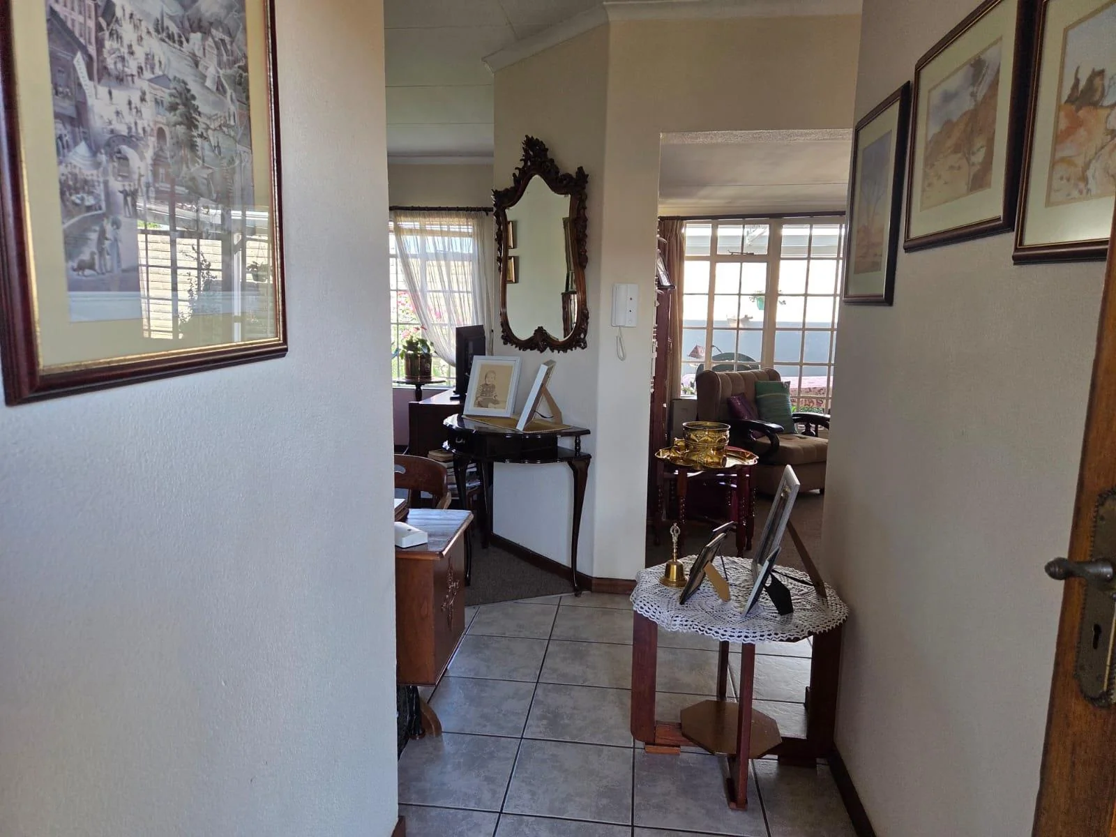 Well Maintained Two Bedroom Property in Three Rivers Retirement village.