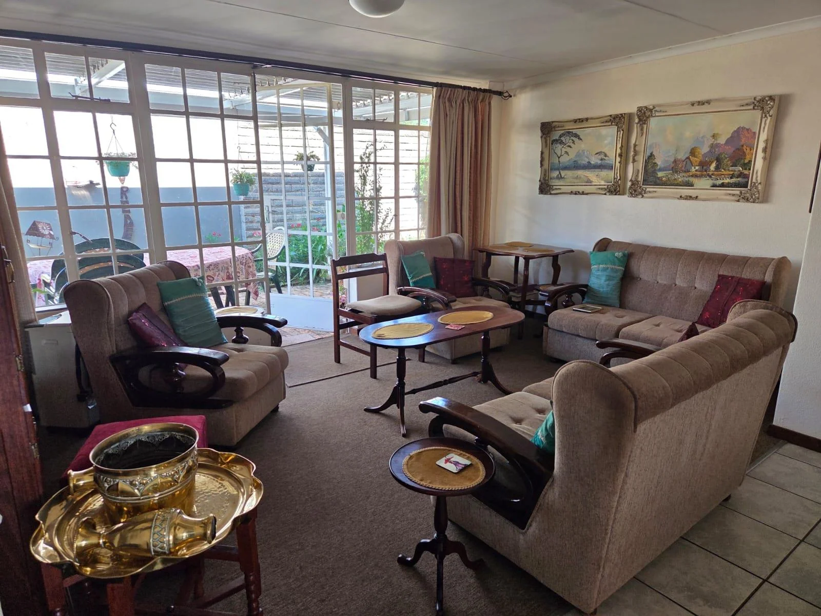 Well Maintained Two Bedroom Property in Three Rivers Retirement village.