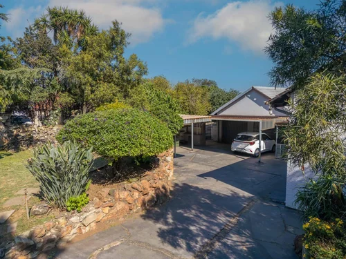 Croydon, Kempton Park