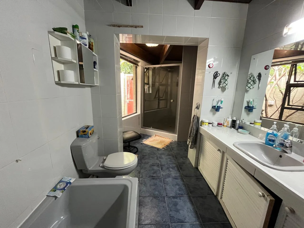 4 Bedroom House on the border of Glenhazel