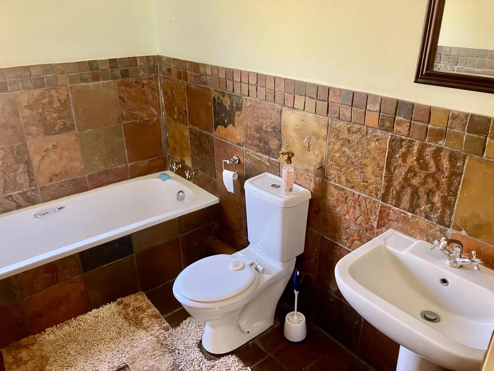 Lock-up-and-go unit in Wildlife Estate