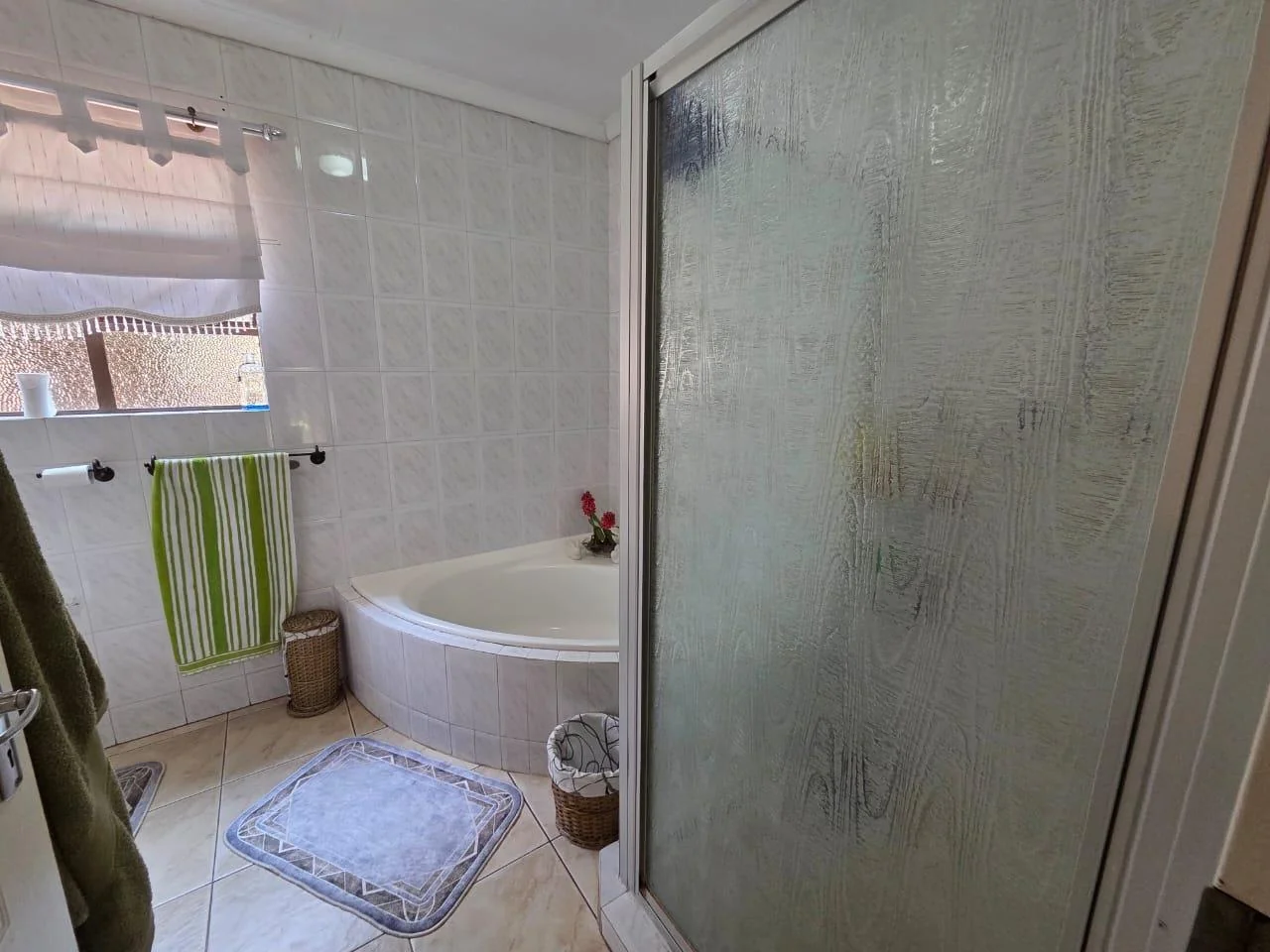 Well Secured and Spacious Family Home.