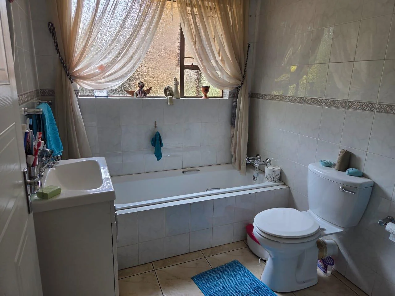 Well Secured and Spacious Family Home.