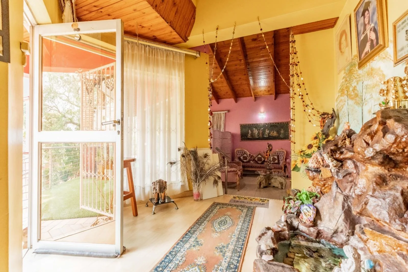 FAMILY & INVESTMENT HOME