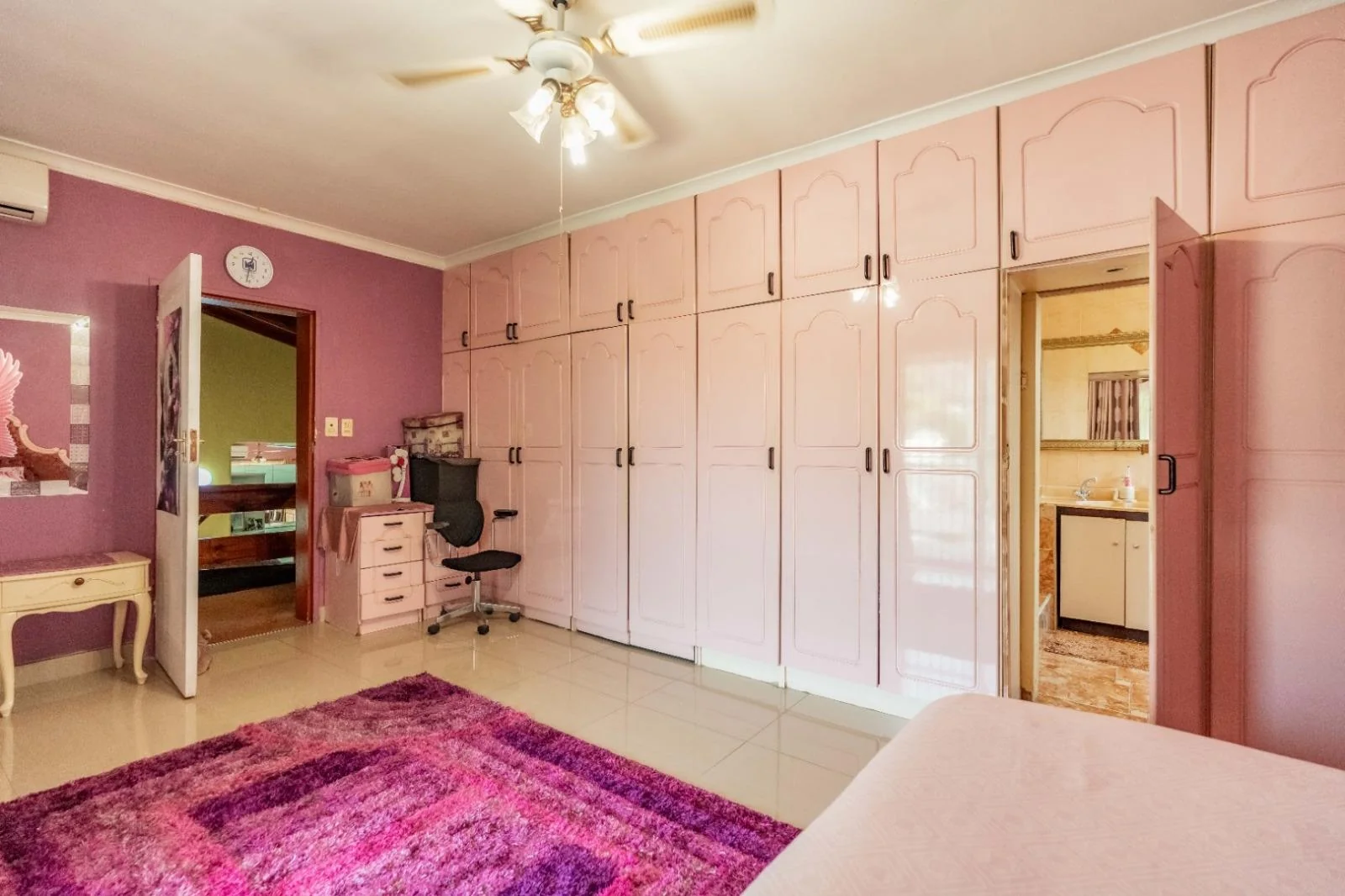 FAMILY & INVESTMENT HOME