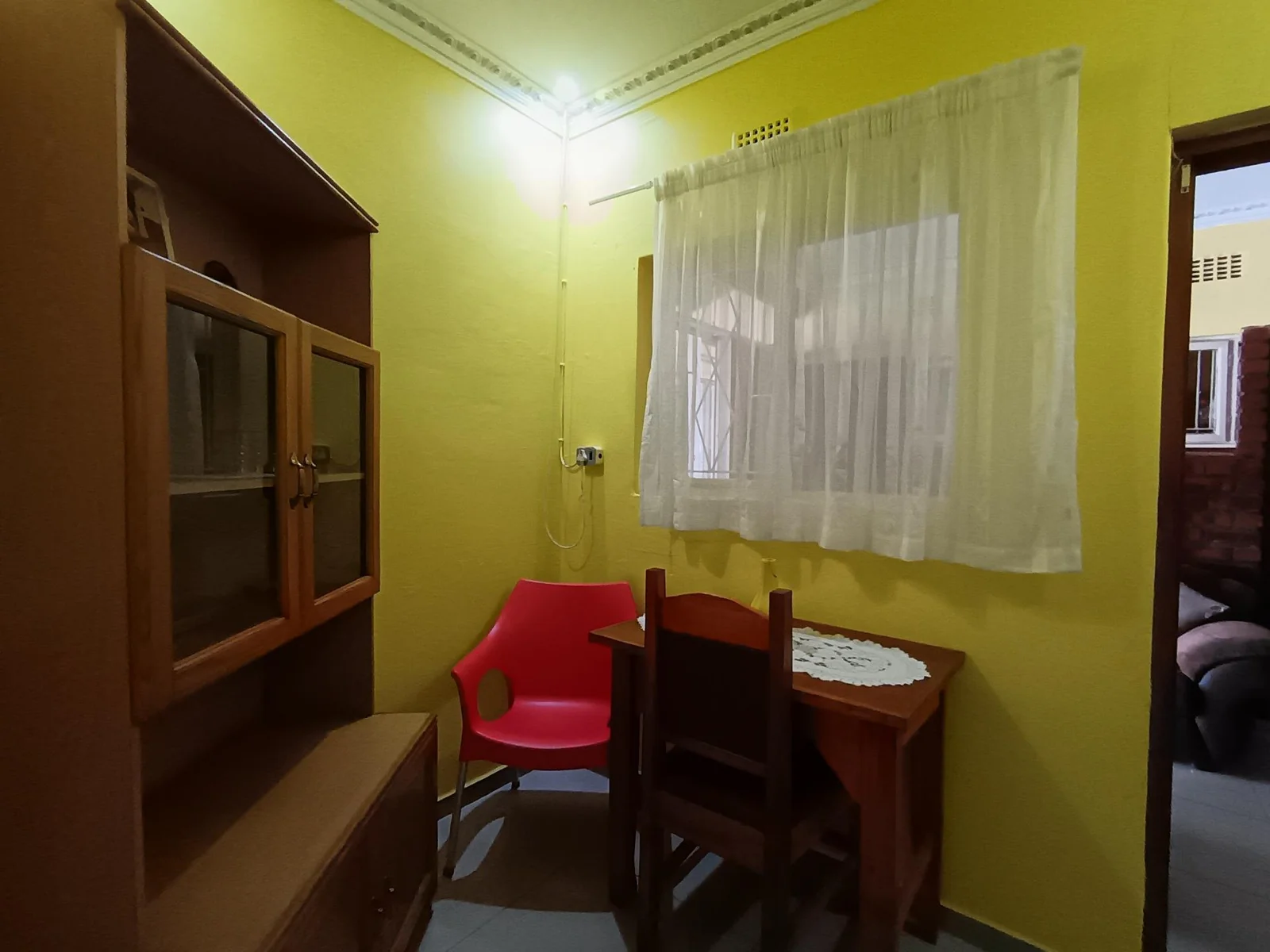 Well looked after family home in Grantham Park