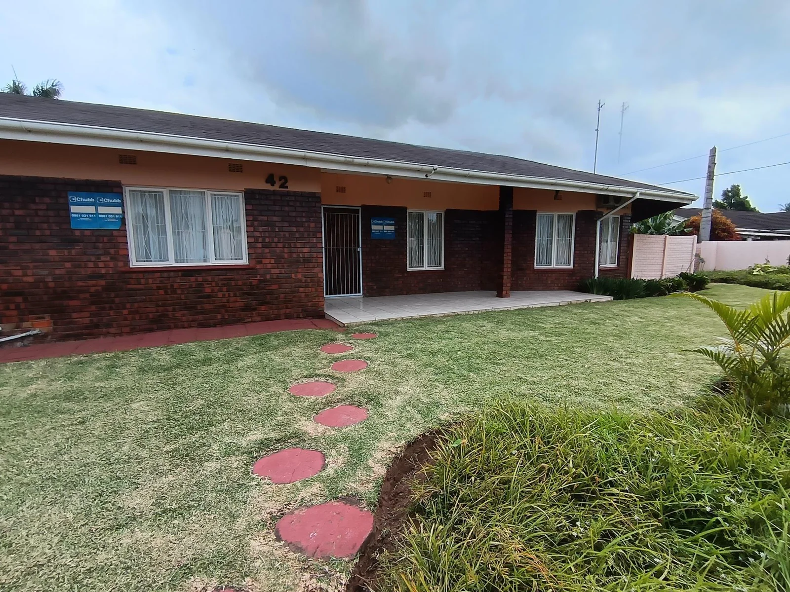 Well looked after family home in Grantham Park