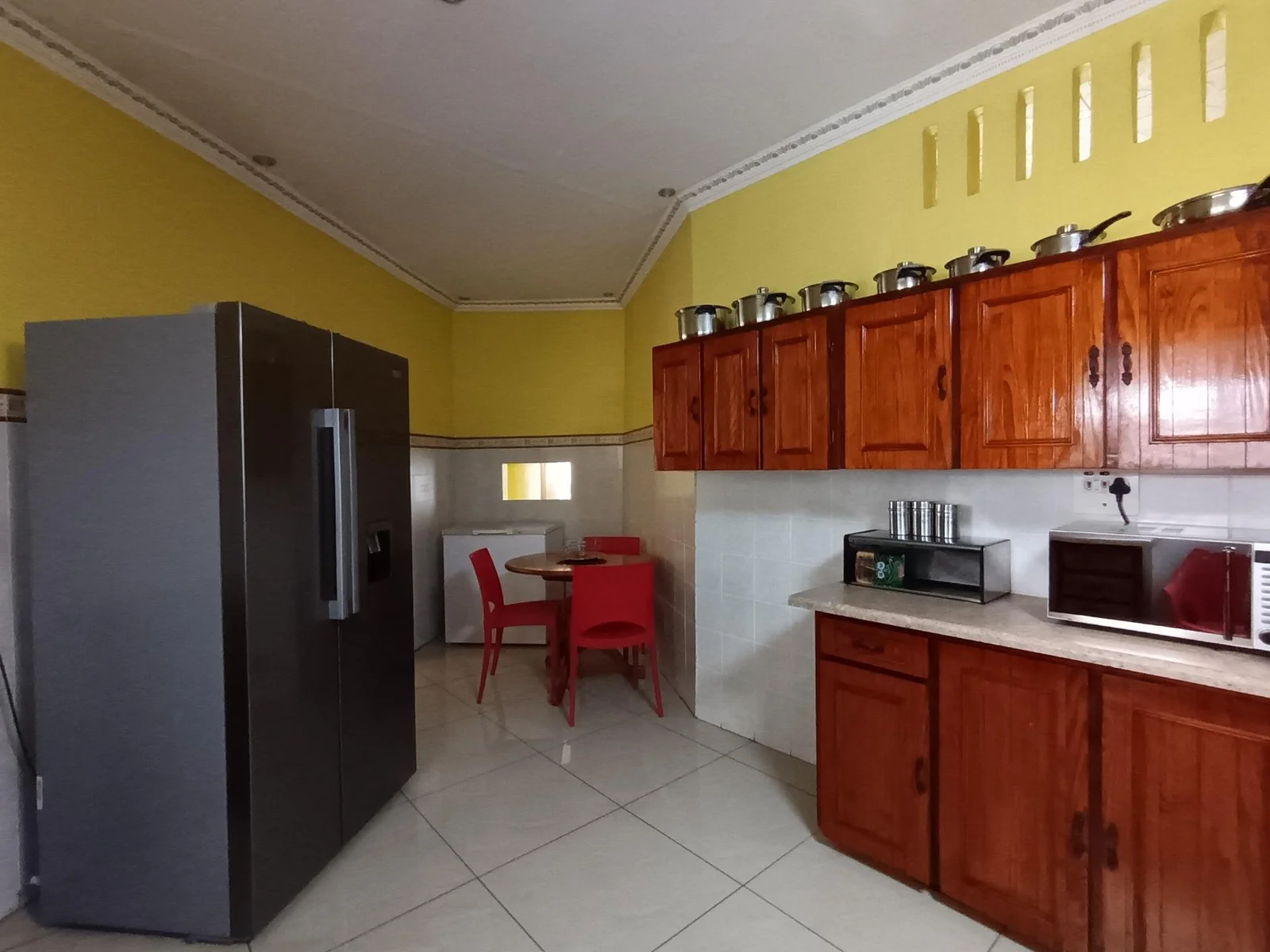 Well looked after family home in Grantham Park