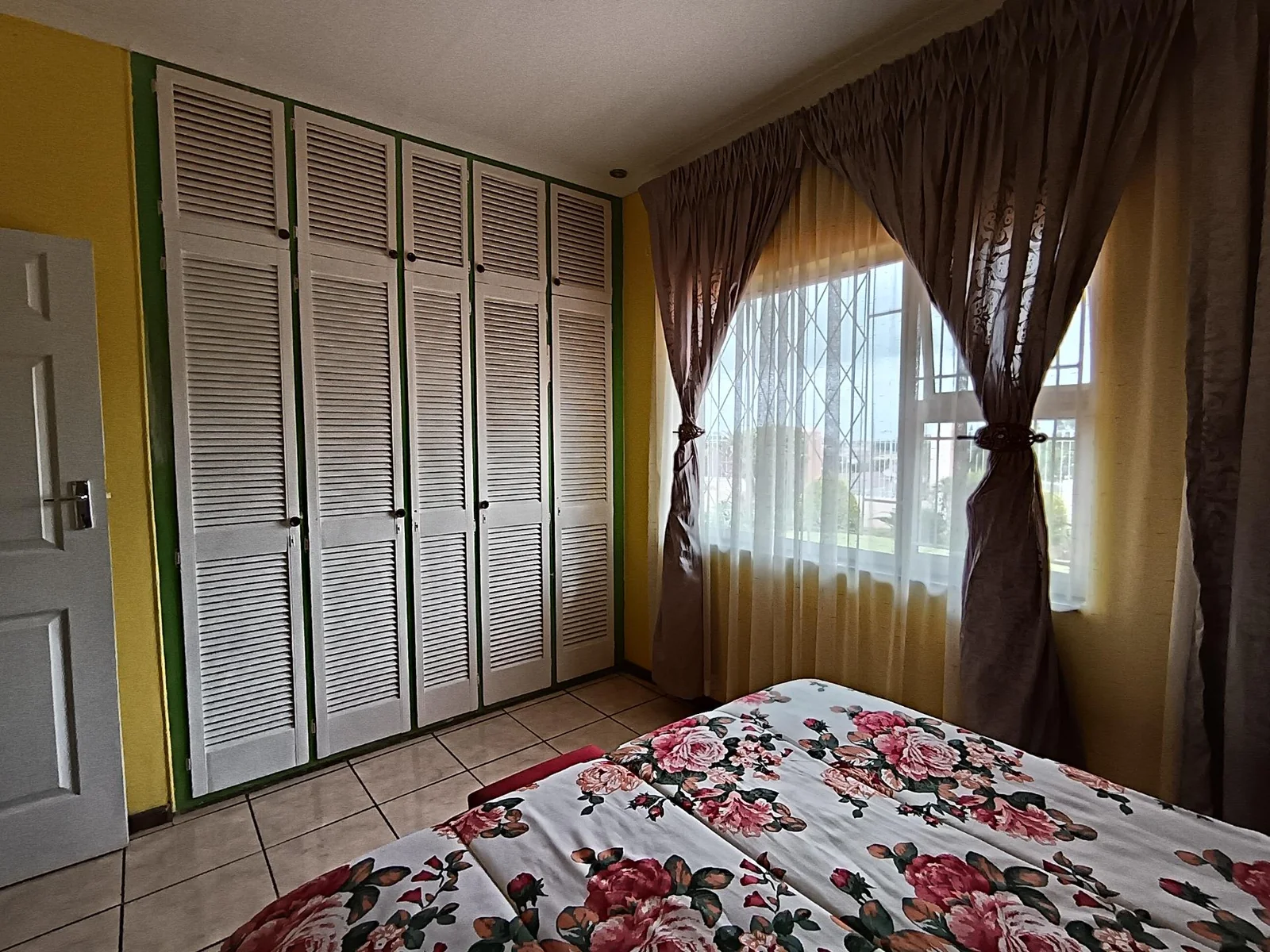 Well looked after family home in Grantham Park