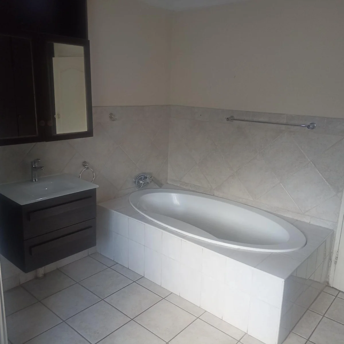 BEAUTIFUL FAMILY HOME 4 SALE IN MONTANA PARK!!!!