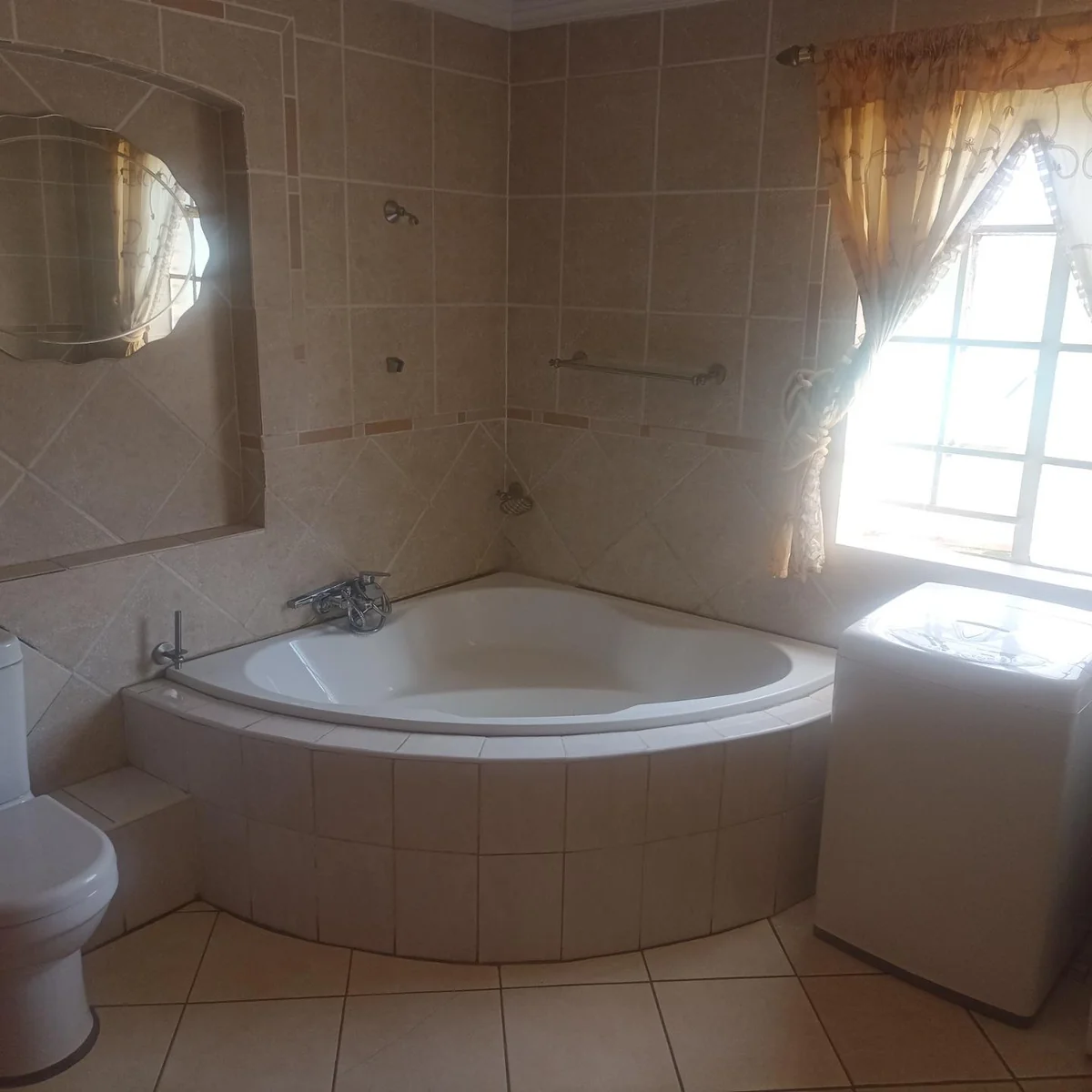 BEAUTIFUL FAMILY HOME 4 SALE IN MONTANA PARK!!!!