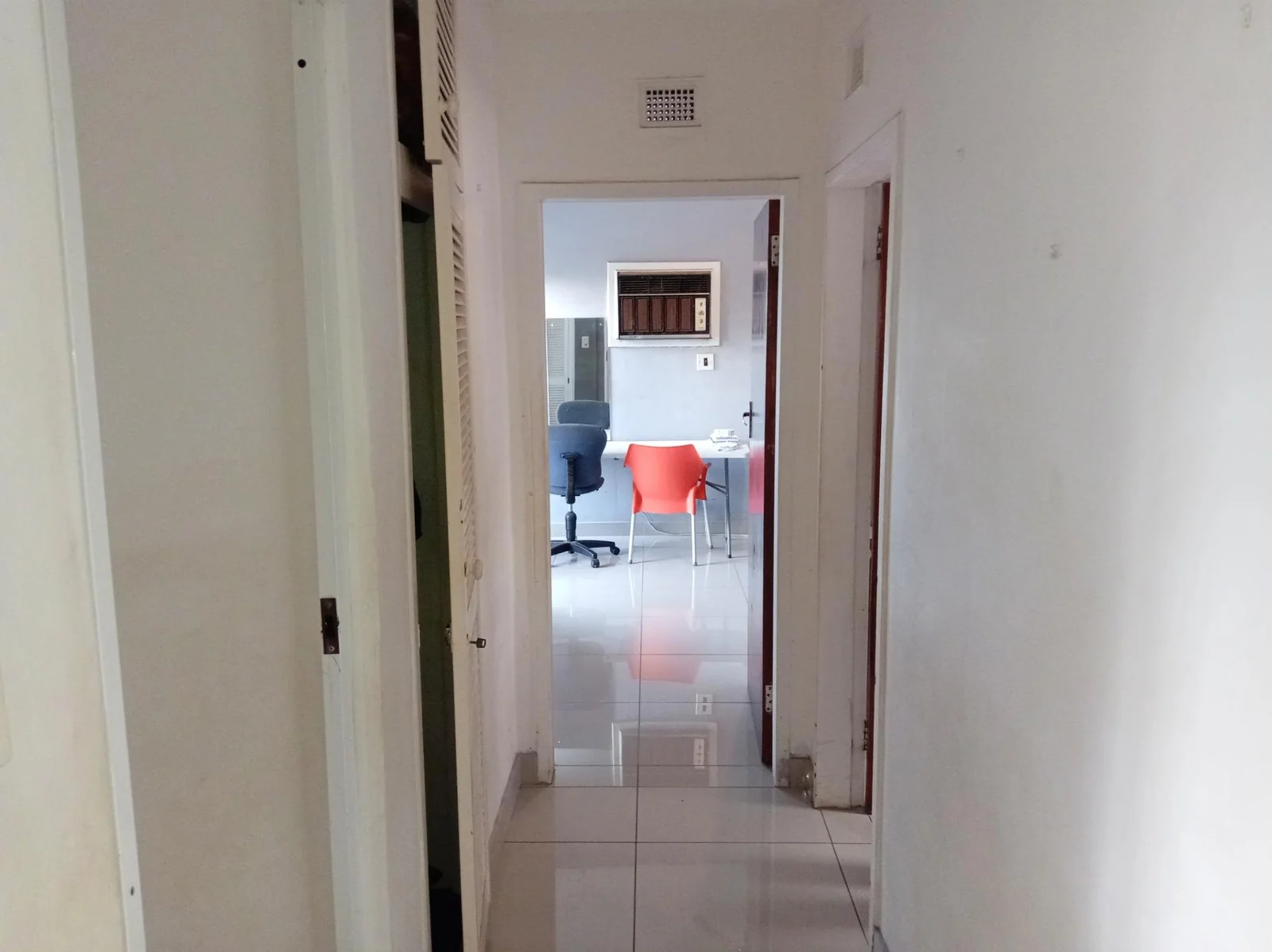 Comfortable and secure living environment in a desirable location