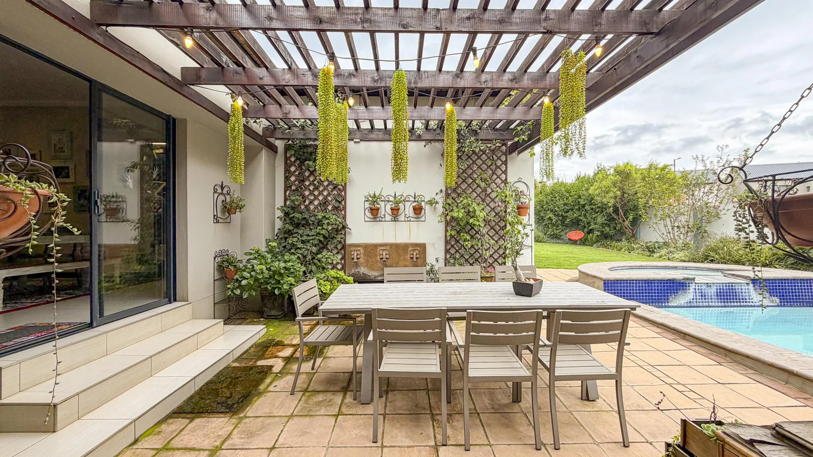 Exclusive Sole Mandate | Single-Level Family Home That Feels Like Home Instantly