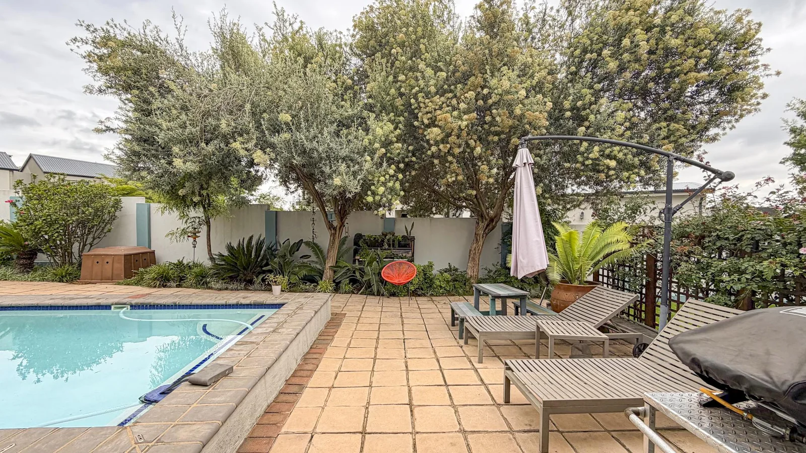 Exclusive Sole Mandate | Single-Level Family Home That Feels Like Home Instantly