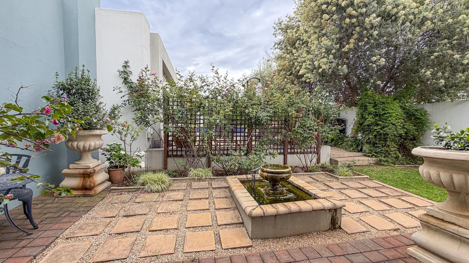 Exclusive Sole Mandate | Single-Level Family Home That Feels Like Home Instantly