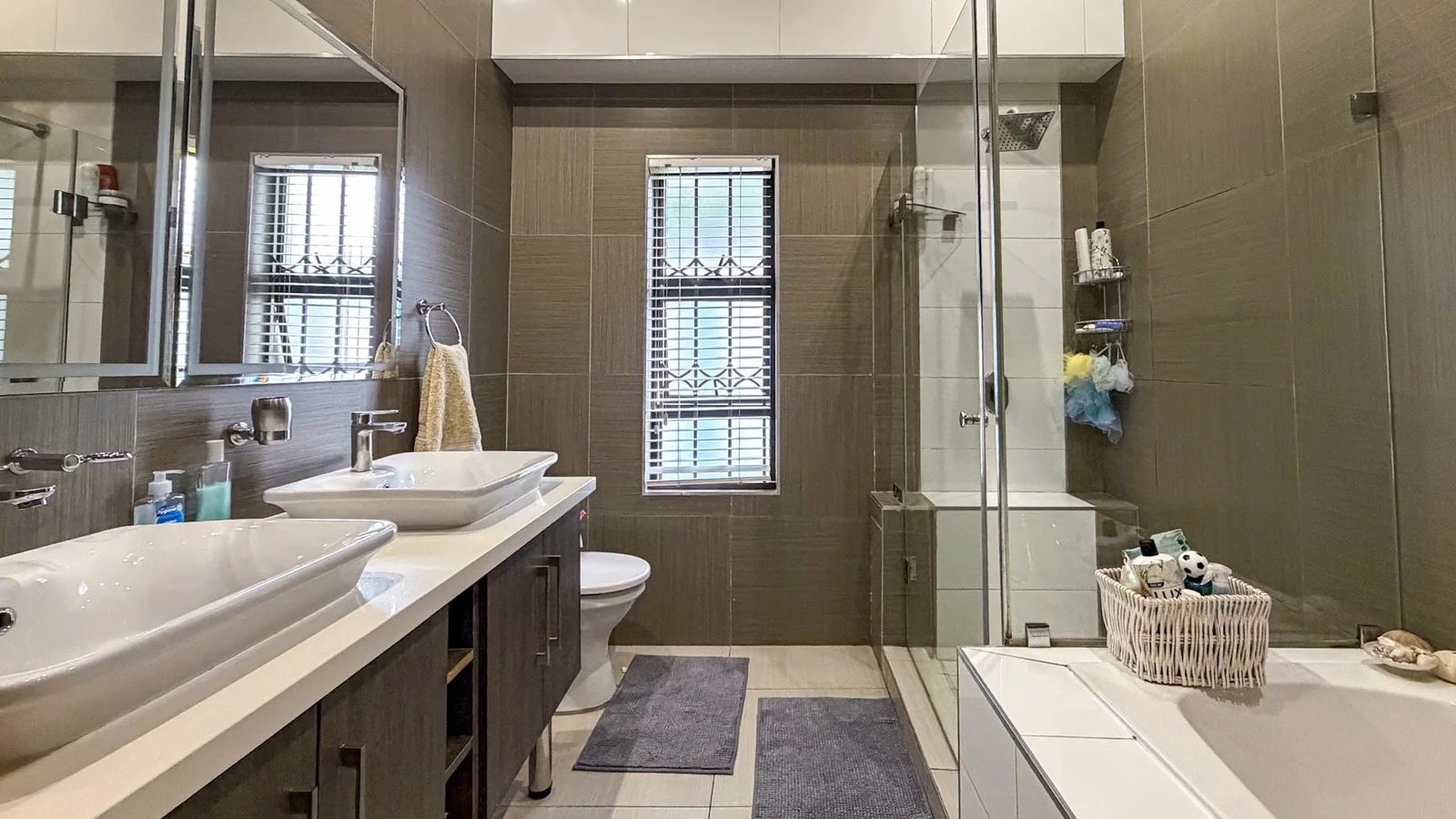 Exclusive Sole Mandate | Single-Level Family Home That Feels Like Home Instantly