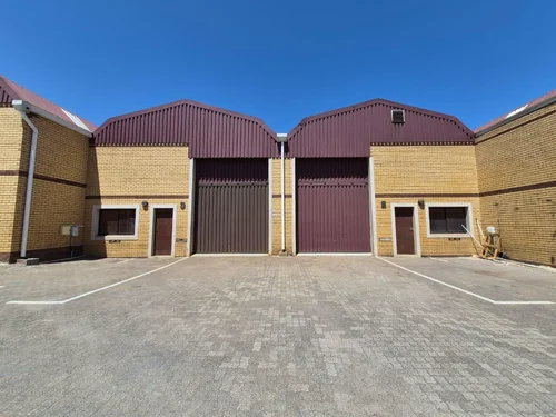 2 & 3 Silverstone, Killarney Gardens, Milnerton