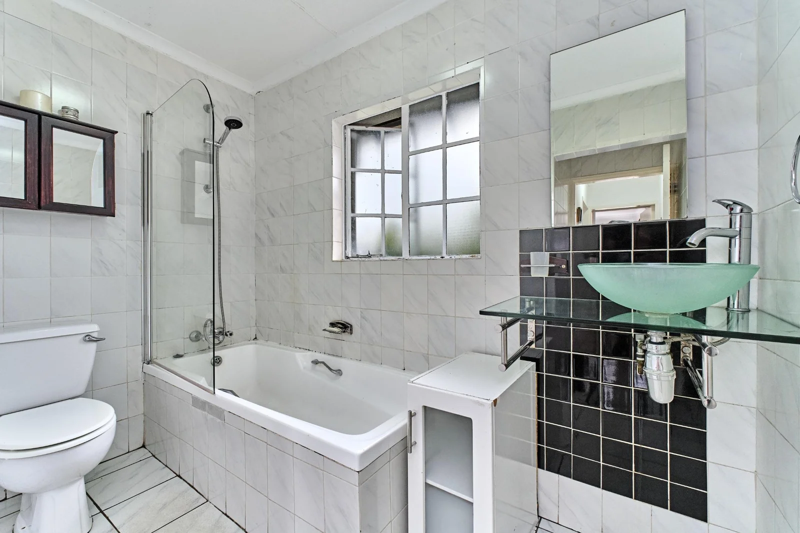 2 Bedroom Loft Apartment for Sale