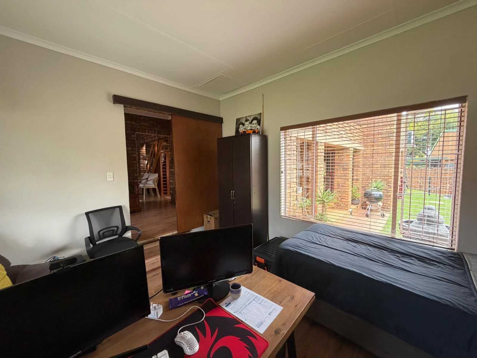 A DREAM COME TRUE ..... INSIDE A BOOMED OFF AREA