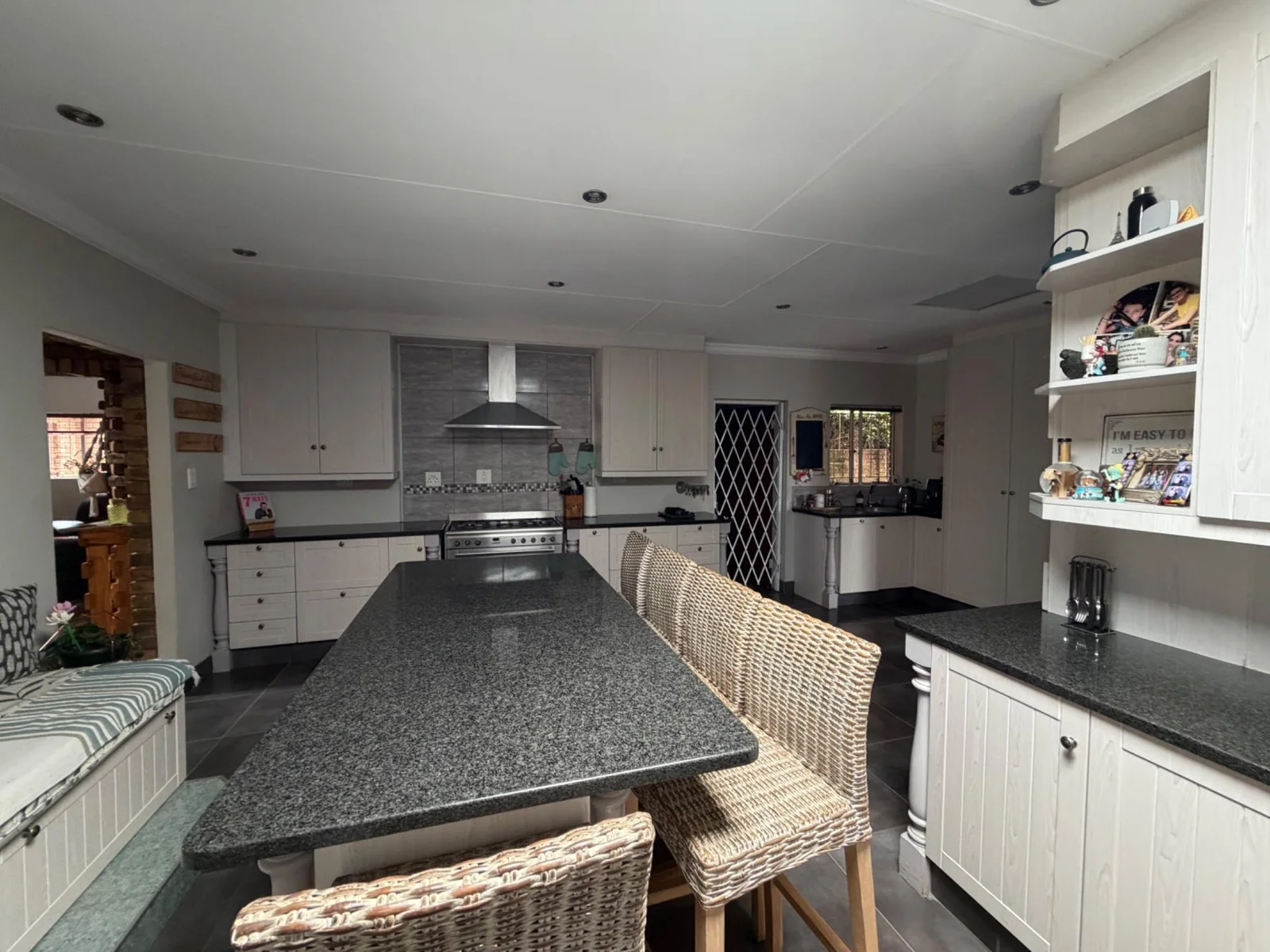 A DREAM COME TRUE ..... INSIDE A BOOMED OFF AREA